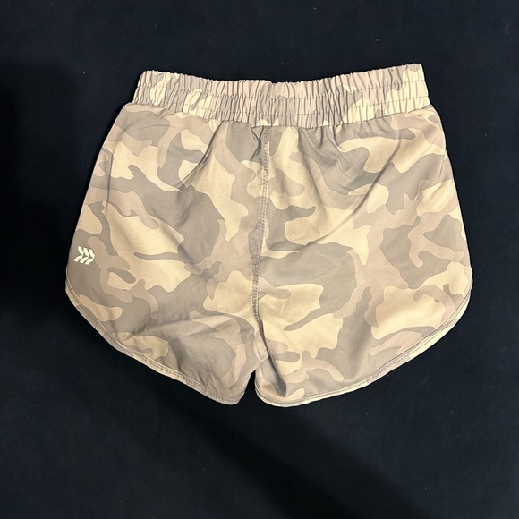 All in motion girls size xs shorts with built in underwear/lining - Picture 3 of 8